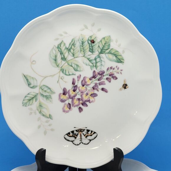 Lenox Butterfly Meadow Luncheon  Plates Scalloped Rim 9" First Quality  Set of 2 - Picture 2 of 12